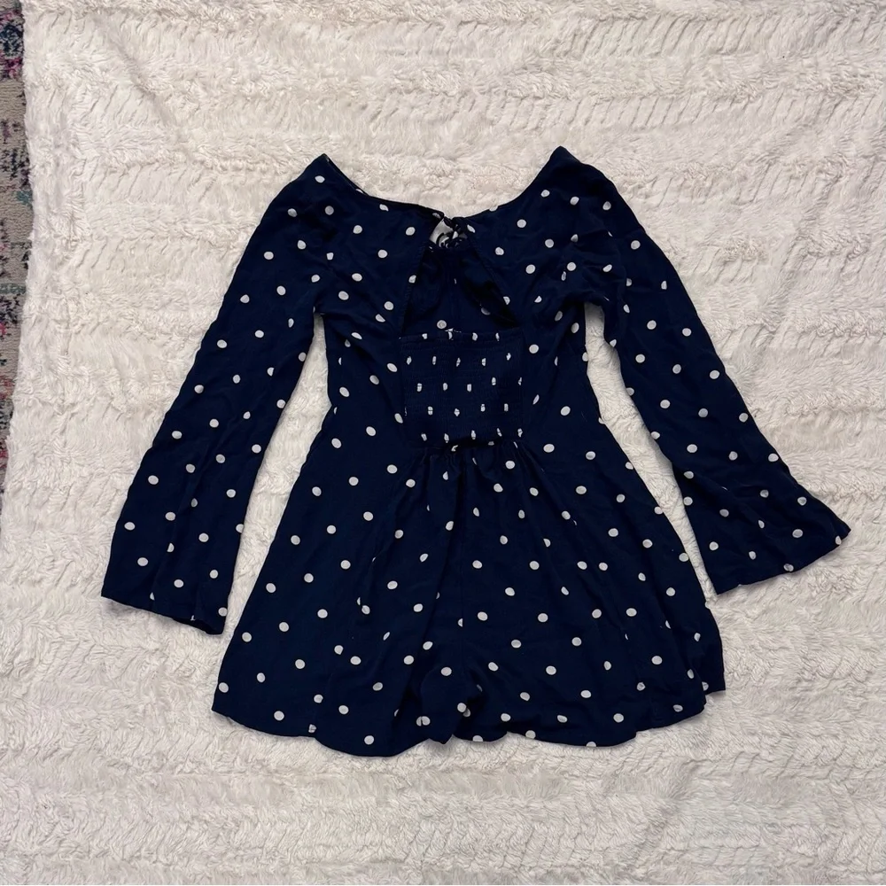American Eagle Navy Polka Dot Romper Women’s Small | Flowy Sleeves & Shorts chic - Picture 2 of 4
